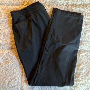 Kuhl Men's Cargo Pants in “Carbon” Dark Grey - Deceptr